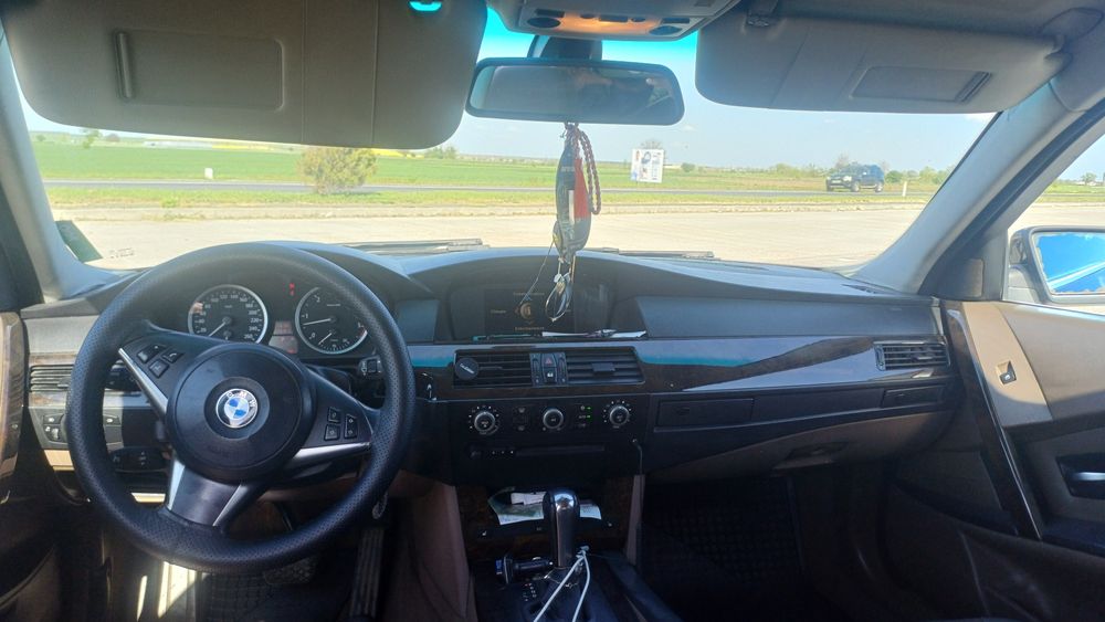 Vând bmw e60 525 177cp+stage 1