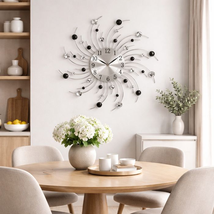 Стенен часовник с кристали , 50 см, Кварцов механизъм, Безшумен