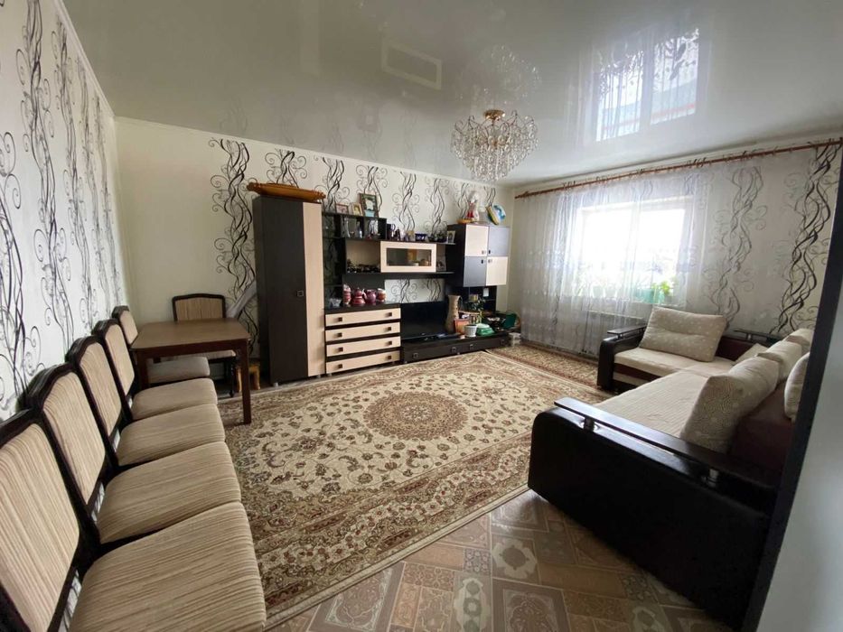 Продам 2х этажный коттедж на Семашко