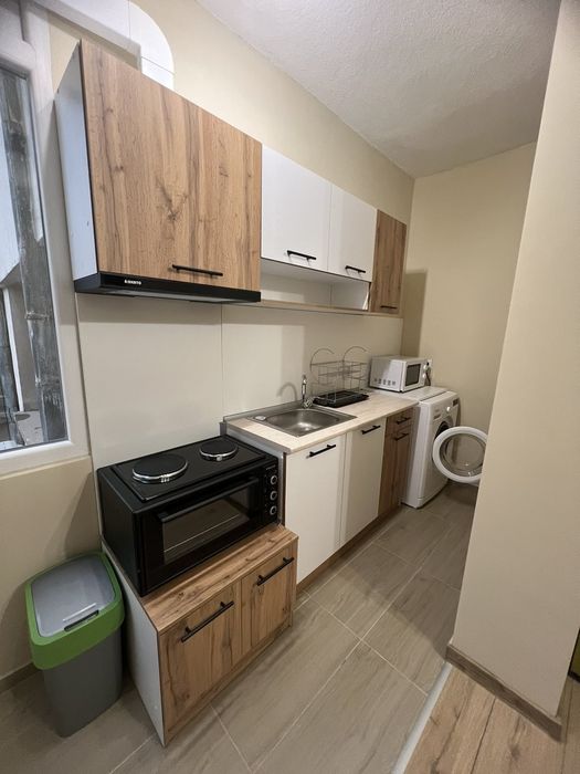 Продава се Тристаен апартамент в Плевен, Сторгозия - 58 кв.м за 1983 €/кв.м - Снимка #3