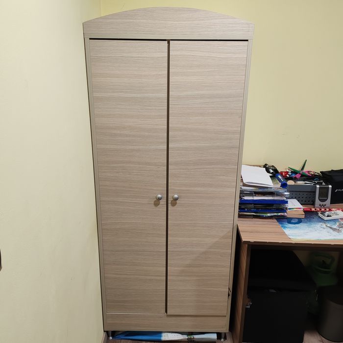 Гардероб в добро състояние