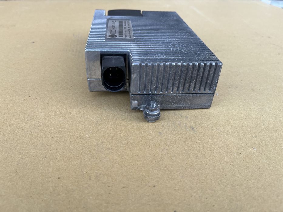Modul / Calculator incalzire parbriz Audi A8 4H