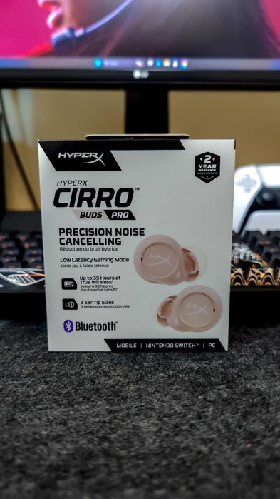 НОВЫЕ! Продам игровые наушники RAZER, AOC, HyperX