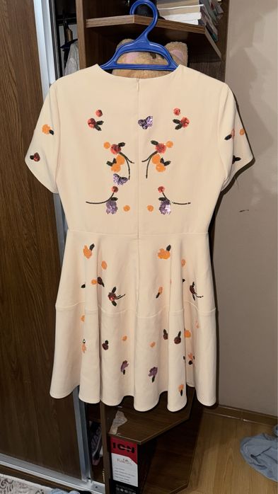 платье с цветами