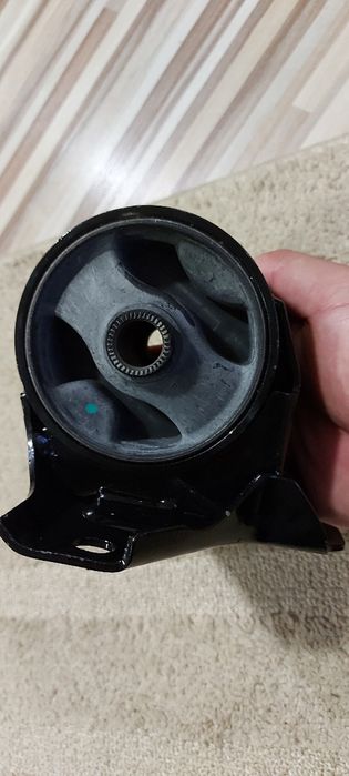 Тампон двигател преден за Хюндай Соната NF 2.0 CRDI 140 коня