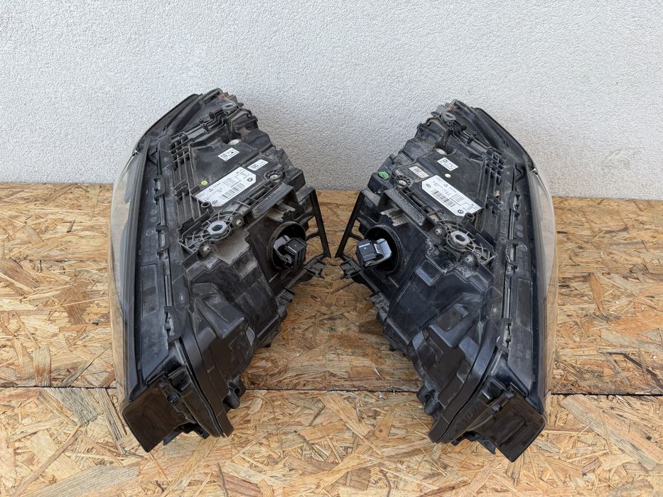 Set far stanga dreapta BMW G30 G31 LCI Facelift Full LED Adaptiv Black