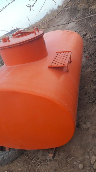 Ёмкость срошни сотилади