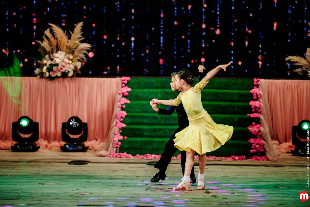 Рокля за латино танци