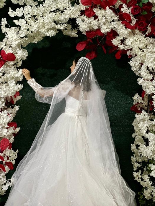 Нежное свадебное платье S