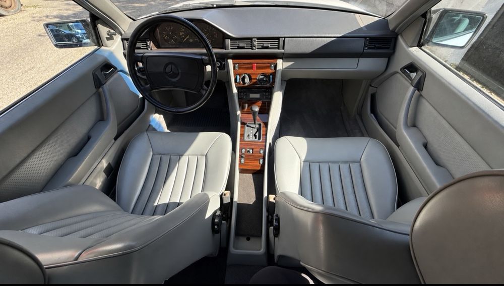 MERCEDES-BENZ 300 1989 — imagine 4