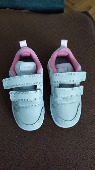 Нови маратонки Adidas