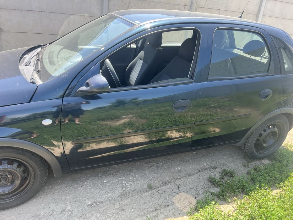 Dezmembrez Opel Corsa C 1.3 diesel 2003-2007 euro 4