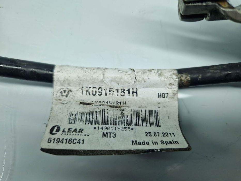 Borna baterie (-) Volkswagen Passat CC (357) [Fabr 2008-2012] 1K091518