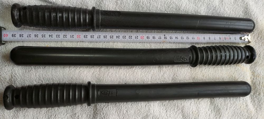 Полицейски гумени палки