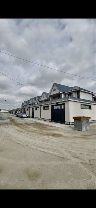 Katta hovli, 10sotix