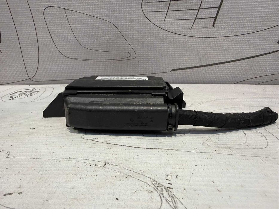 Modul frână de mana EPB Volkswagen Passat B7 3AA907801J 2014 / [2011-2014] / (5B3)