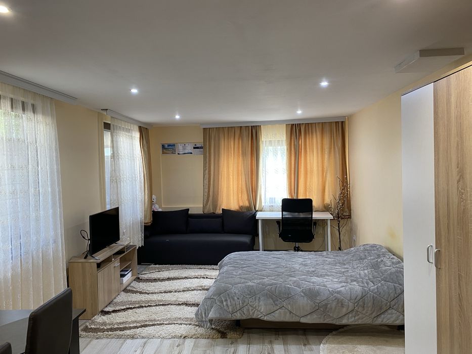 Дава се под наем Къща в Варна, Аспарухово - 50 кв.м за 61.2 € - Снимка #1