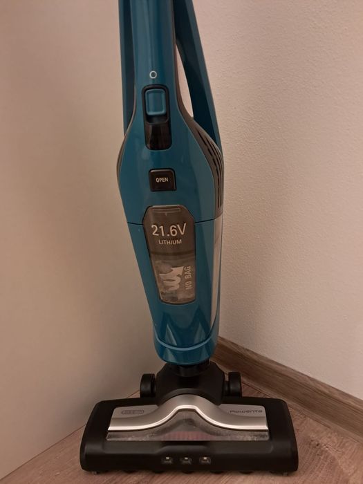 Aspirator vertical Rowenta