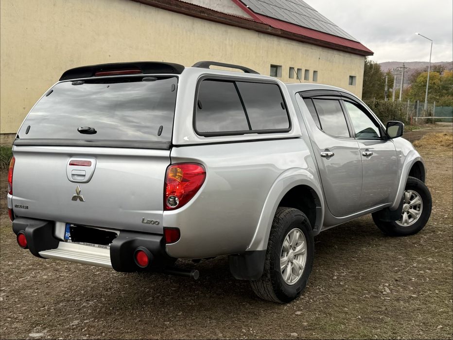 Mitsubishi L200