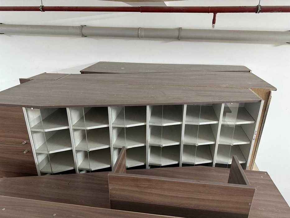 стелаж для конфеты