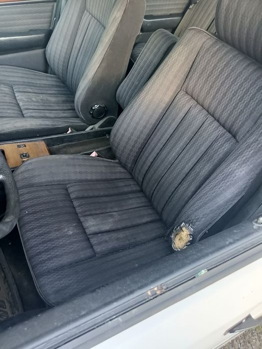 Мерцедес 124 на части