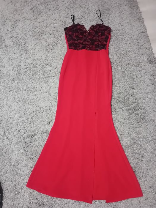 Дълга елегантна рокля