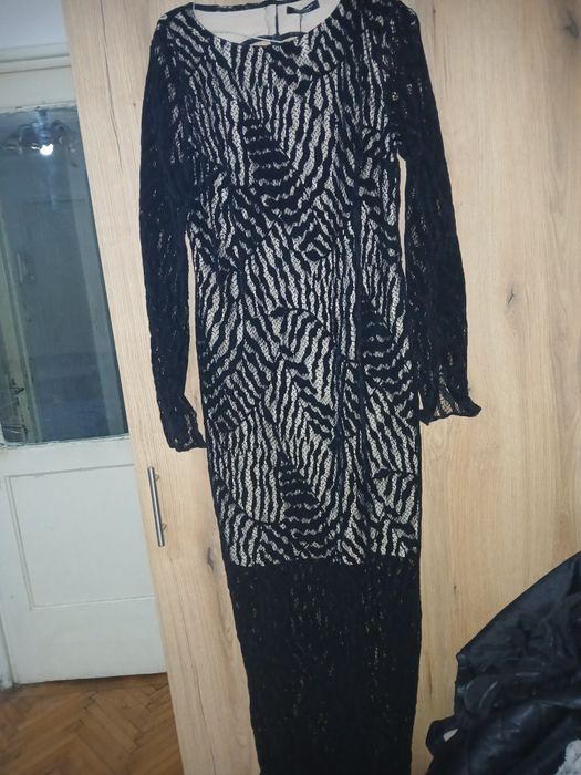 Rochie de seară, nouă cu eticheta!