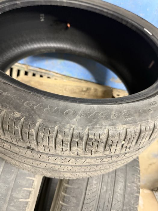 Pirelli 245/40 19