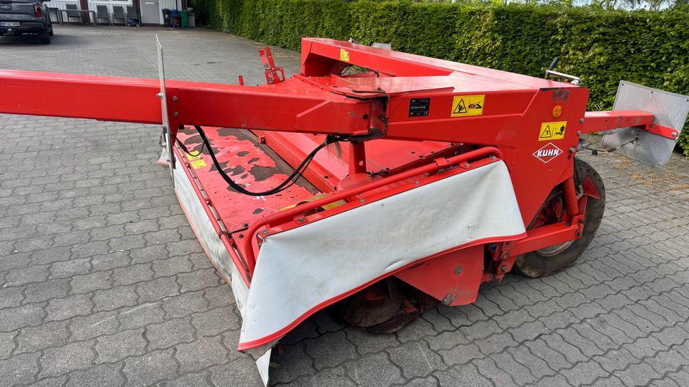 Kuhn Mährwerk, Kasilka John Deere, Arion, Case Puma