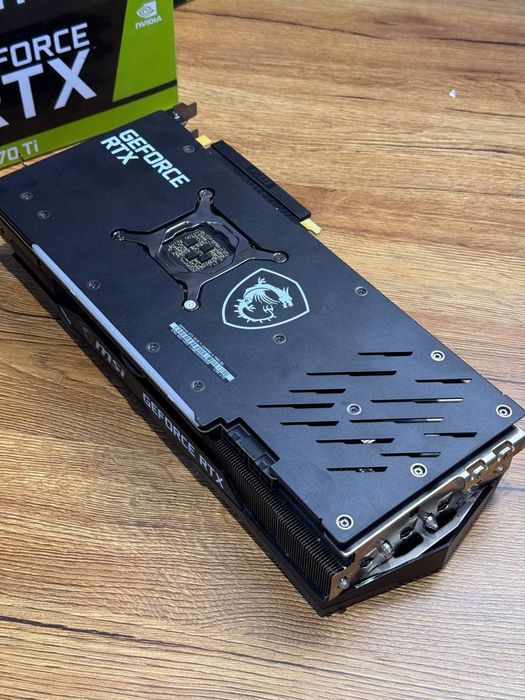 Msi Rtx 3070ti Gaming x trio ideal holatda