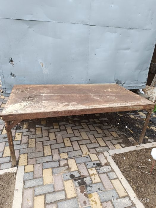 Стол слесарный для сварочных работ