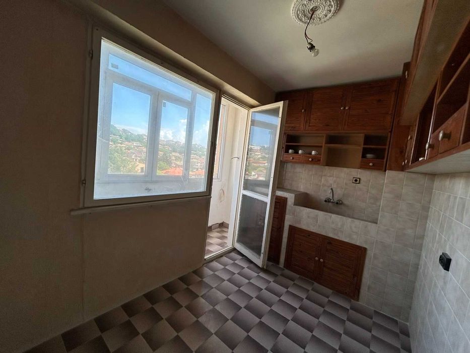 Двустаен апартамент, 63кв.м, кв. Ливадите