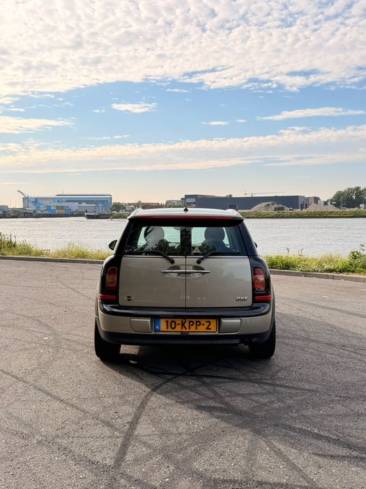 Vind MiniCooper  ClubMan fabricatie 2010