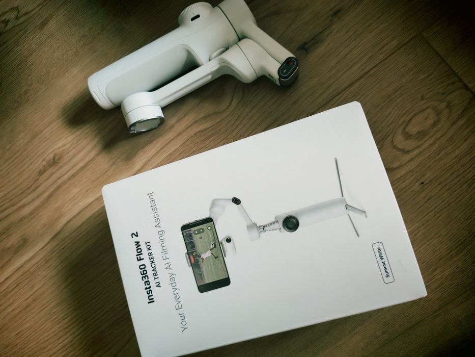 Stabilizator/ Ghimbal - Insta 360 Flow 2 AI că nou
