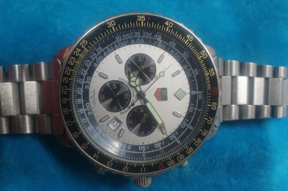 Vând ceasuri Tag Hauer