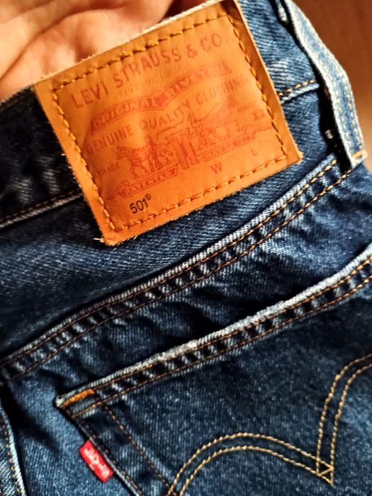 Blugi Levi's,501,dama
