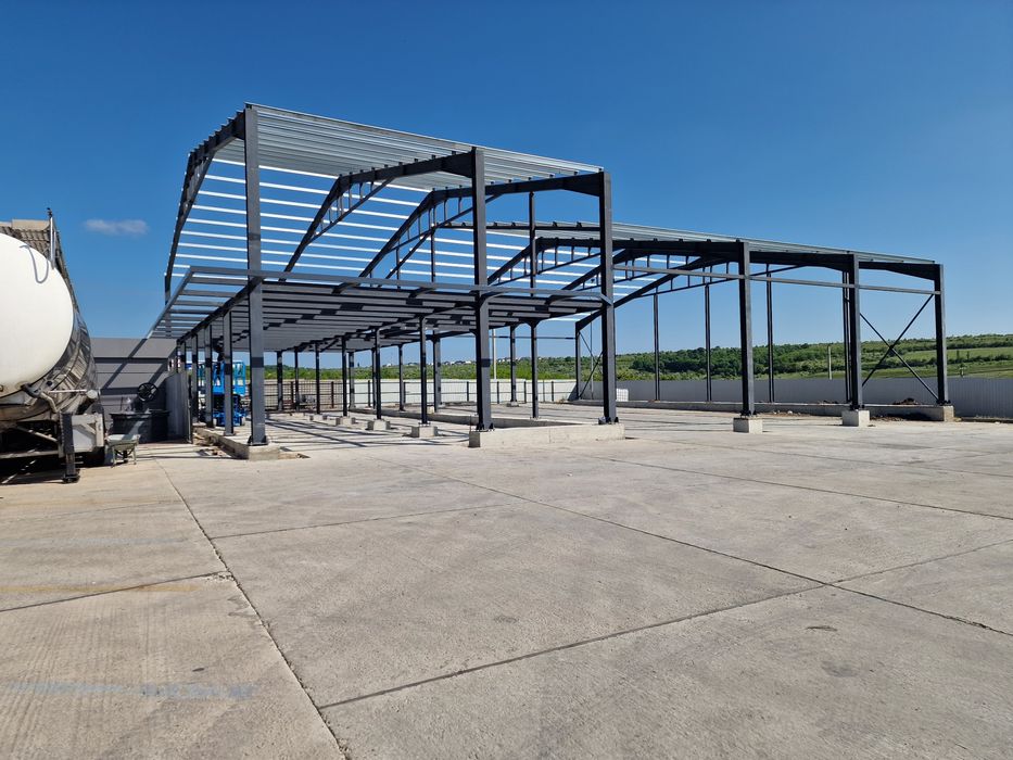 Vand și construiesc  o gama larga de hale sau structuri metalice  noi