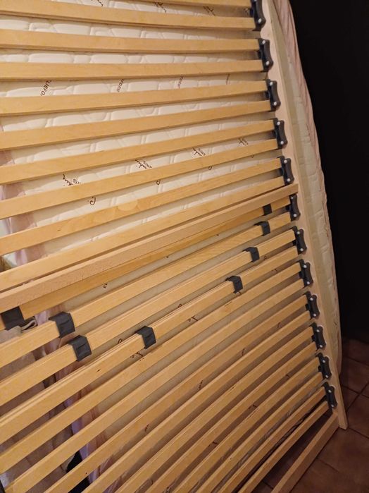 Спалня, ракла, рамка, матрак