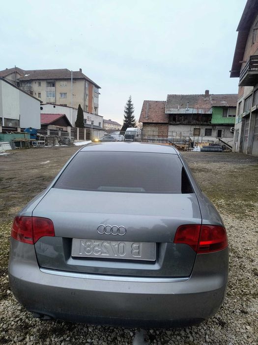 Audi A4 B7 Diesel 115 cp 2005 bine intretinuta cu piese schimbate la timp