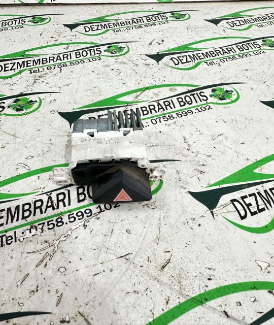 Buton avarie Ford Focus prima generatie