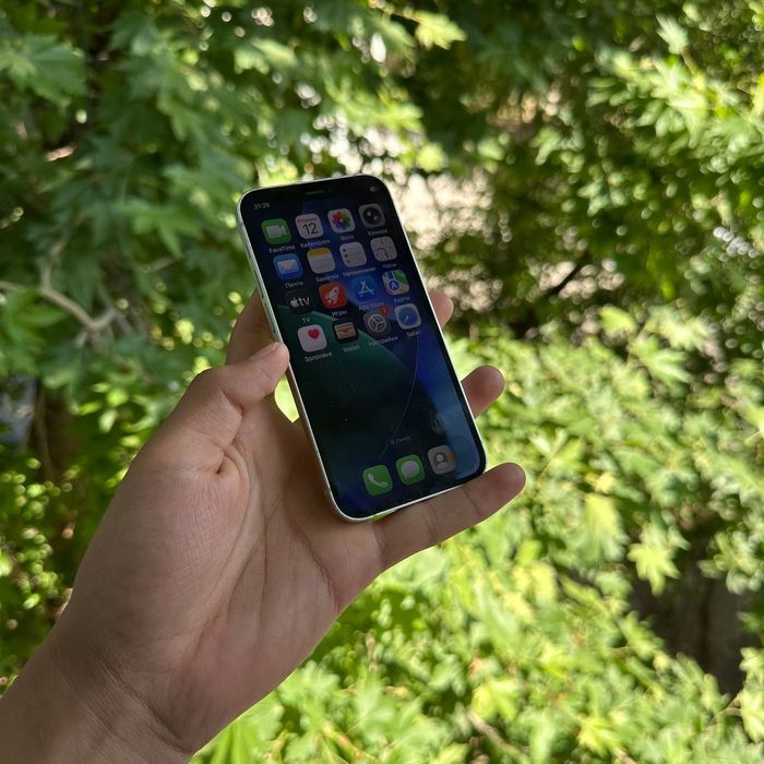 iPhone 12 Mini 128 Gb srochni sotiladi