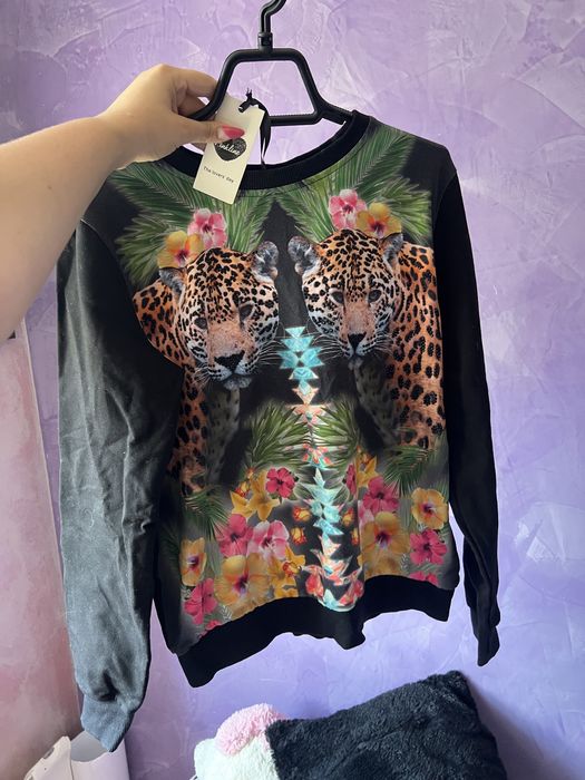 Нова блуза без забележки