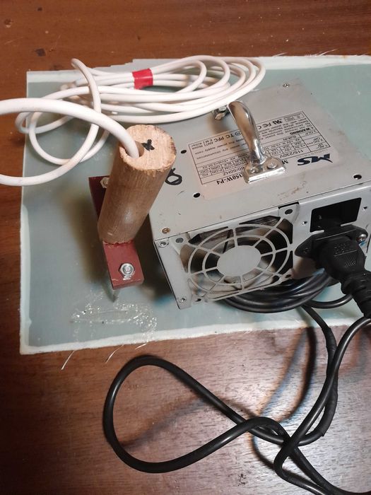 Asomator electric porcine si TvLed