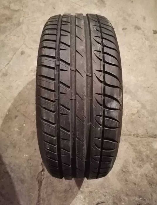 Продавам 1 брой летна гума 215.55.16 дот 2025 Tigar
