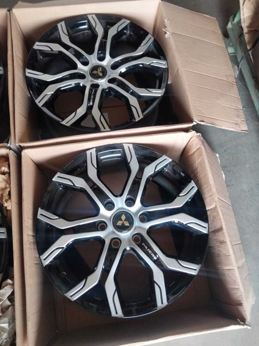 Jante originale Mitsubishi Pajero L200 Toyota Land Criuser 20 Zoll