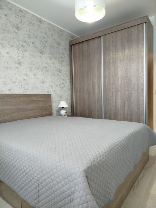 Apartament de inchiriat 2 camere +loc parcare -Prima Universității