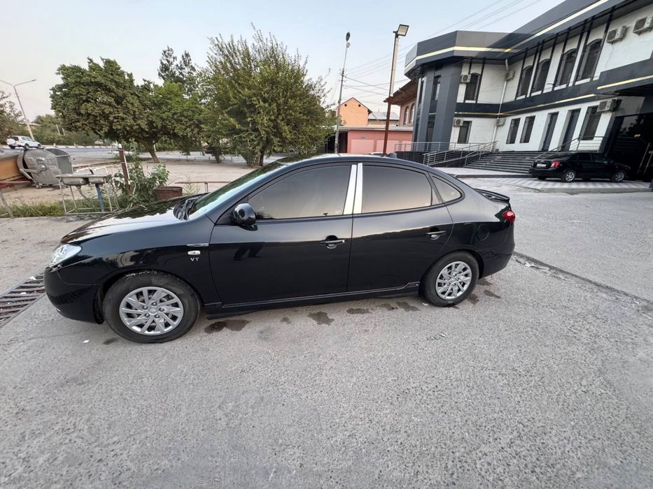 Hyundai avante ideal moshina