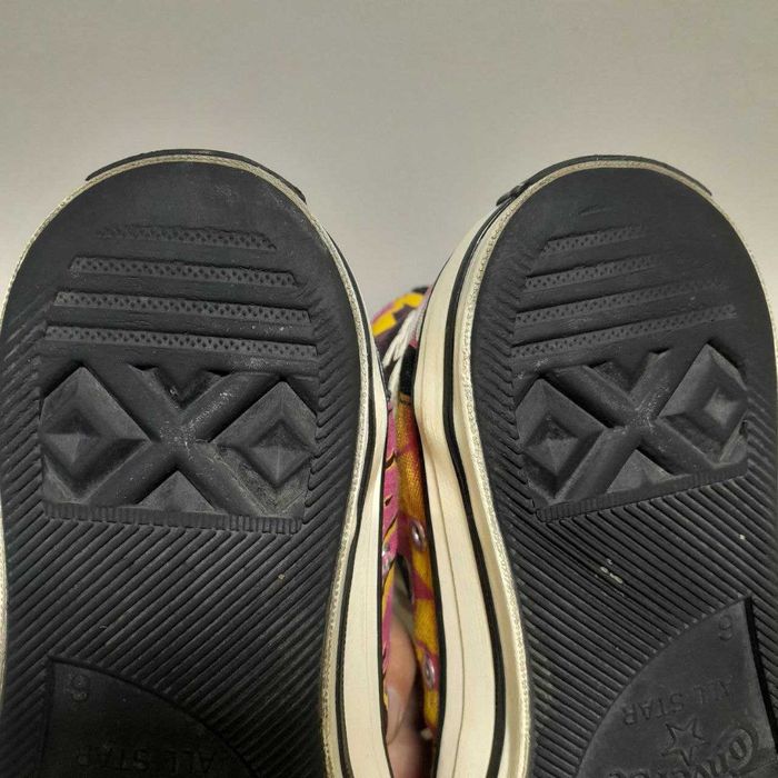 Converse x Batman 80th Anniversary White Chuck Taylor 70 DC. Size 39.