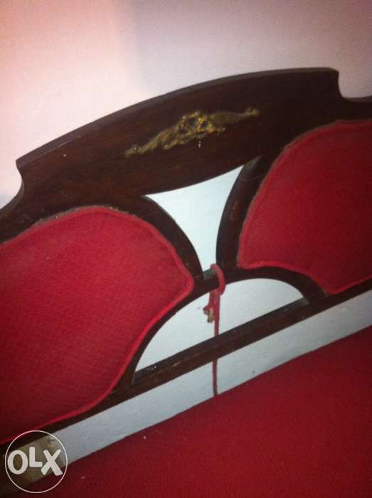 Sofa sufragerie -mobilier lemn vechi