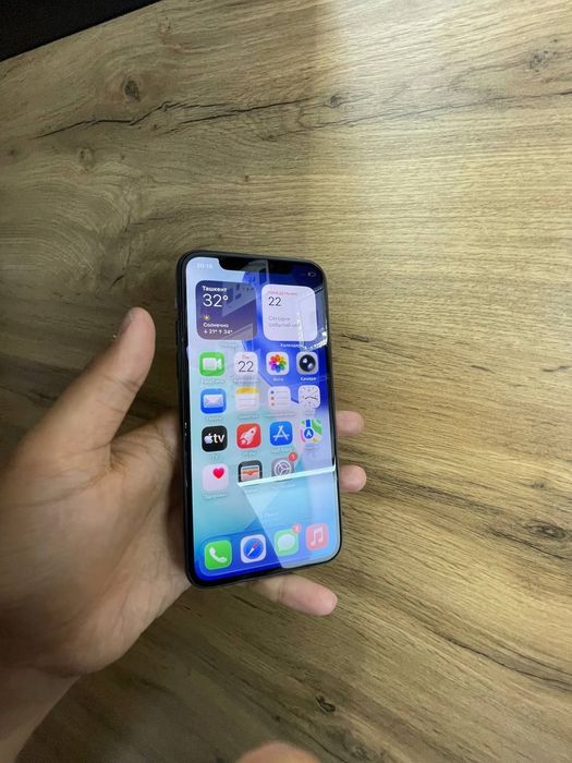 Iphone 11 pro ideal holatda